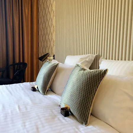 Hotel Aquabella &
